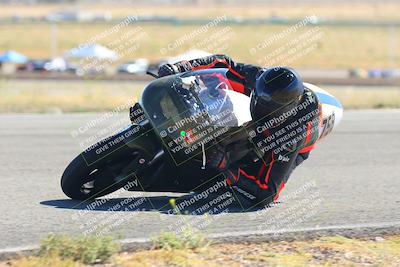 media/Oct-15-2023-TrackXperience (Sun) [[85198ff50b]]/Group 3/session 4 turn 3/